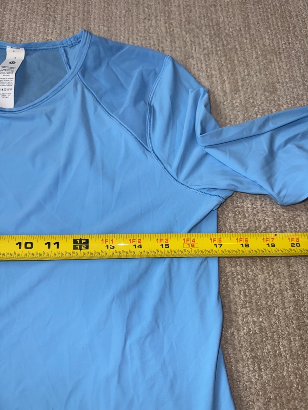 Lululemon Womens Size 6 Aero Blue Sculpt Long Sleeve Mesh Back Stretch Shirt - Picture 5 of 12